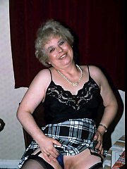 Crazy famous older whores perform the really exotic show inside