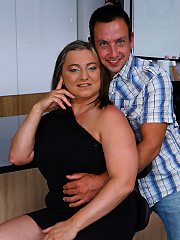 Italian chubby Kiara Rizzi loves playing with her lover