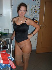 Amateur housewifes