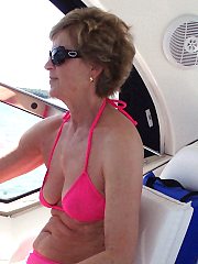 Outdoor mature - hot daily updates