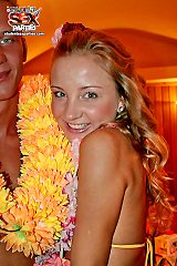 CollegeGirls Pictures