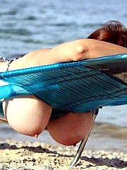 Busty hotties - free gallery