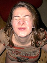 Amateur mature housewives & milfs.100pct real amateur sex