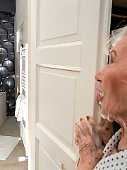 Muscled stud doing naughty granny maria